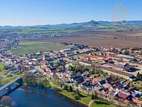 Prodej, rodinný dům 334 m2, pozemek 1515m2, Radovesice - DJI_0595.jpg