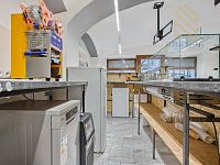 Pronájem zavedeného  obchodu, 55 m2, ul. Pivovarská, Louny - 1772455143-8348.jpg