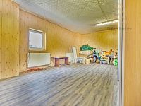 Prodej, rodinného domu, 326 m², pozemek 2 8130 m² Hrobčice - Razice - 1761906293-8511.jpg