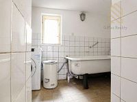 Prodej, rodinný dům 335 m2, pozemek 892 m2, obec Raná u Loun - 61ED44C4-08C5-4E72-A942-EAFFD61B0F04.jpg