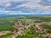 Prodej rodinný dům, 260 m2, pozemek 2192 m2, Mšené Lázně - Vrbice - DJI_0066.jpg