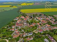 Prodej rodinný dům, 260 m2, pozemek 2192 m2, Mšené Lázně - Vrbice - DJI_0079.jpg