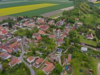 Prodej rodinný dům, 260 m2, pozemek 2192 m2, Mšené Lázně - Vrbice - DJI_0084.jpg