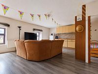 Prodej rodinný dům, 260 m2, pozemek 2192 m2, Mšené Lázně - Vrbice - Image 9. 5. 2026 21_29_47.jpg