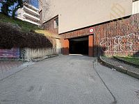 Prodej,Garážové stání,17m2,Praha 6 - ul. Na Viničce