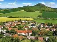 Prodej, rodinný dům 335 m2, pozemek 892 m2, obec Raná u Loun - 1777984248-432.jpg