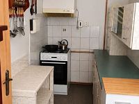 Prodej rodinného domu 51 m², pozemek 1676 m² Postoloprty - Rvenice - 2222.jpg