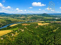 Prodej, chaty se zahradou, 2909 m2, Obec Malé Žernoseky okres Litoměřice - Image 2. 7. 2026 10_49_52.jpg