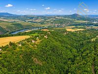 Prodej, chaty se zahradou, 2909 m2, Obec Malé Žernoseky okres Litoměřice - Image 2. 7. 2026 10_51_15.jpg