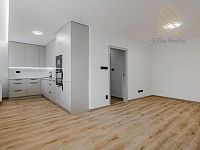 Pronájem nadstandardně zrekonstruovaného bytu 2+Kk, 65 m² v těsné blízkosti centra města Louny. - untitled-28.jpg
