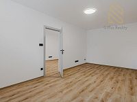 Pronájem nadstandardně zrekonstruovaného bytu 2+Kk, 65 m² v těsné blízkosti centra města Louny. - untitled-33.jpg