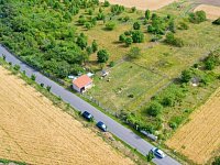 Prodej pozemku 905 m/2, zahradní domek 28 m/2 v obci Žitenice - DJI_0510.jpg
