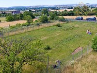 Prodej pozemku 905 m/2, zahradní domek 28 m/2 v obci Žitenice - DJI_0601.jpg