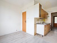 Prodej bytu 4+1 s balkonem 99m2,ul. Jindřicha Plachty, Mojžíř, Ústí nad Labem - IMG_1015.jpg