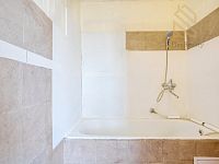 Prodej bytu 4+1 s balkonem 99m2,ul. Jindřicha Plachty, Mojžíř, Ústí nad Labem - IMG_1039.jpg