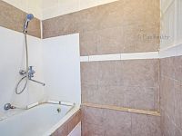 Prodej bytu 4+1 s balkonem 99m2,ul. Jindřicha Plachty, Mojžíř, Ústí nad Labem - IMG_1044.jpg