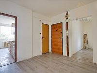 Prodej bytu 4+1 s balkonem 99m2,ul. Jindřicha Plachty, Mojžíř, Ústí nad Labem - IMG_1059.jpg