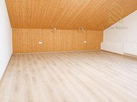 Pronájem,bytu 2+kk, 69m², Brozany nad Ohří - Litoměřice - UPRAVEN11.jpg