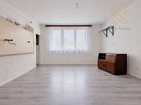 Prodej, vícegeneračního domu 454m2,pozemek 164m2,s terasou,Kostelec Nad Labem - 1774350091-995.jpg