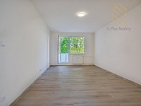 Prodej, byt, 2+1, 49m2, ul. Na Skalkách, Neratovice - IMG_1964.jpg
