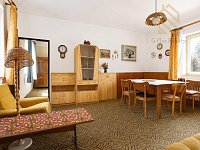 Prodej, rodinný dům 210m2,pozemek 569m2 ,Všetaty - 1780296450-3684.jpg
