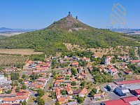 Rodinný dům 4+Kk, pod hradem Hazmburk, Klapý - DJI_0003.jpg