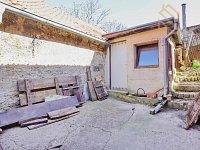 Prodej, rodinný dům 335 m2, pozemek 892 m2, obec Raná u Loun - 1782212009-0518.jpg