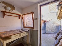 Prodej, rodinný dům 335 m2, pozemek 892 m2, obec Raná u Loun - 1782212012-5344.jpg