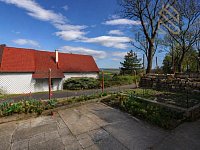 Prodej, rodinný dům 335 m2, pozemek 892 m2, obec Raná u Loun - o_1782212144-0206.jpg