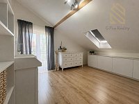 Pronájem bytu 3+kk 90 m2,  zahradou 150 m2 a terasou 20 m2, Brozany nad Ohří ulice Kozí okres Litoměřice - F5270AC2-CE16-4A4D-B98E-FEF18F615E45.jpg