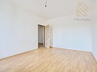 Pronájem bytu 2+1 s lodžií, 60 m² – Louny, ul. Jana Švermy - IMG_2568.jpg