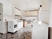 Prodej, rodinný dům 235 m2, pozemek 5026 m2, Velké Žernoseky - 1779702792-6295.jpg