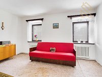 Prodej, rodinný dům 235 m2, pozemek 5026 m2, Velké Žernoseky - 1779702803-9387.jpg