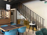 Pronájem restaurace 174 m² Grafická, Praha - Smíchov 75 000 Kč/měsíc - 4.jpg