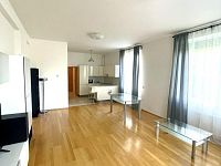 Prodej bytu 3+kk s předzahradkou a parkovacím stáním – Stodůlky, Praha 5 - 3.jpg