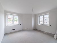 Prodej rodinného domu 254 m², pozemek 1043 m² U Pískovny, Stará Huť - 21.jpg