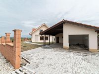 Prodej rodinného domu 254 m², pozemek 1043 m² U Pískovny, Stará Huť - 6.jpg