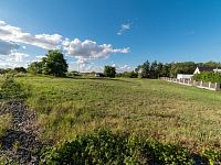 Stavební pozemek 657 m² s kompletními sítěmi, ul. Na Výsluní, Horoměřice - 3.jpg