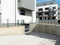 Parkovací stání v podzemní garáži – G-Rezidence, Unhošť - 12.jpg