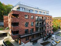 Prémiové 3+kk se zahradou, balkonem a parkovacím stáním – klid u lesa na Smíchově - IBP15.jpg