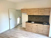 Pronájem moderního bytu 1+kk v novostavbě – Rezidence Zelené údolí, Tuchoměřice - 2.jpg