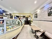 Prodej Bytového Domu s Komerčními Prostorami a Pozemkem - 6.jpg