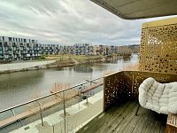 Pronájem luxusního bytu 3+kk v rezidenci  DOCK, Praha 8