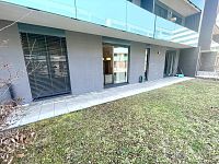 Pronájem bytu 2+kk s velkou zahradou v novostavbě v Praze 7 - Holešovice - 18.jpg