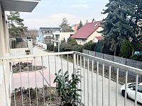 Pronájem bytu 1+kk o výměře 31 m² s balkonem, Praha 9 - 11.jpeg