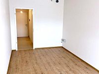 Pronájem bytu 1+kk o výměře 31 m² s balkonem, Praha 9 - 2.jpg