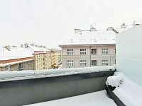 Pronájem bytu 2+kk 52 m² Rostislavova, Praha – Nusle - 1 (3).jpg