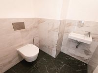 Prémiové 3+kk se zahradou, balkonem a parkovacím stáním – klid u lesa na Smíchově - 12.jpg