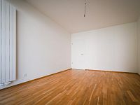 Prémiové 3+kk se zahradou, balkonem a parkovacím stáním – klid u lesa na Smíchově - 8.jpg