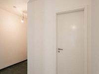 Prémiové 3+kk se zahradou, balkonem a parkovacím stáním – klid u lesa na Smíchově - 9.jpg